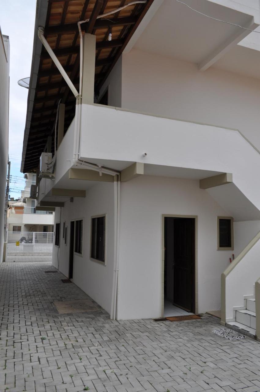 Apartamentos Bombinhas - 140 Metros Da Praia Ngoại thất bức ảnh
